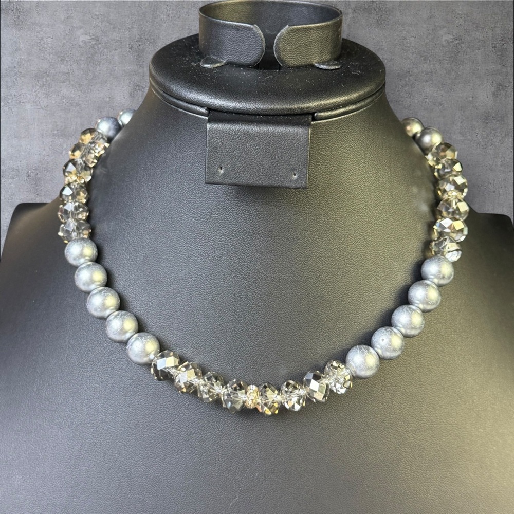 273. Multicolor Beaded Necklace w/ Rhinestones‎ & Faux Pearls Adjustable